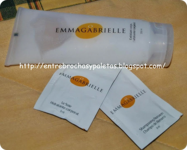 Review exfoliante Emma Gabrielle, champú y corporal – Entre brochas y paletas | Blog de belleza