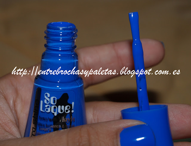 Azul, amarillo ocre y top coat efecto phyton de Bourjois – Entre brochas y paletas | Blog de belleza