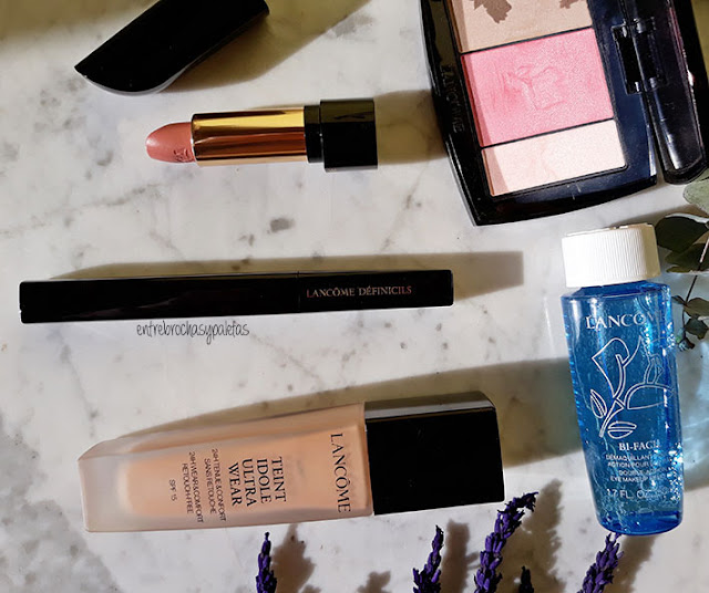 Máscara de pestañas definicils de Lancome – Entre brochas y paletas | Blog de belleza