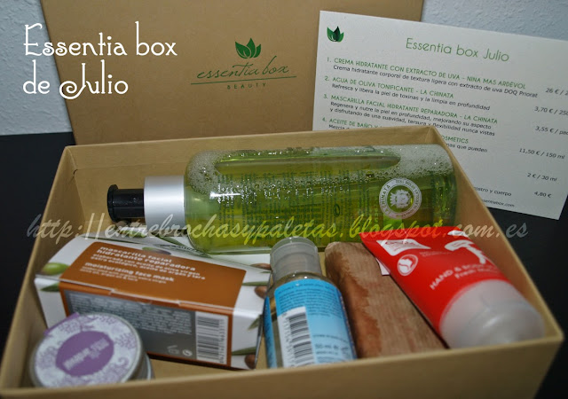 Essentia box de Julio – Entre brochas y paletas | Blog de belleza