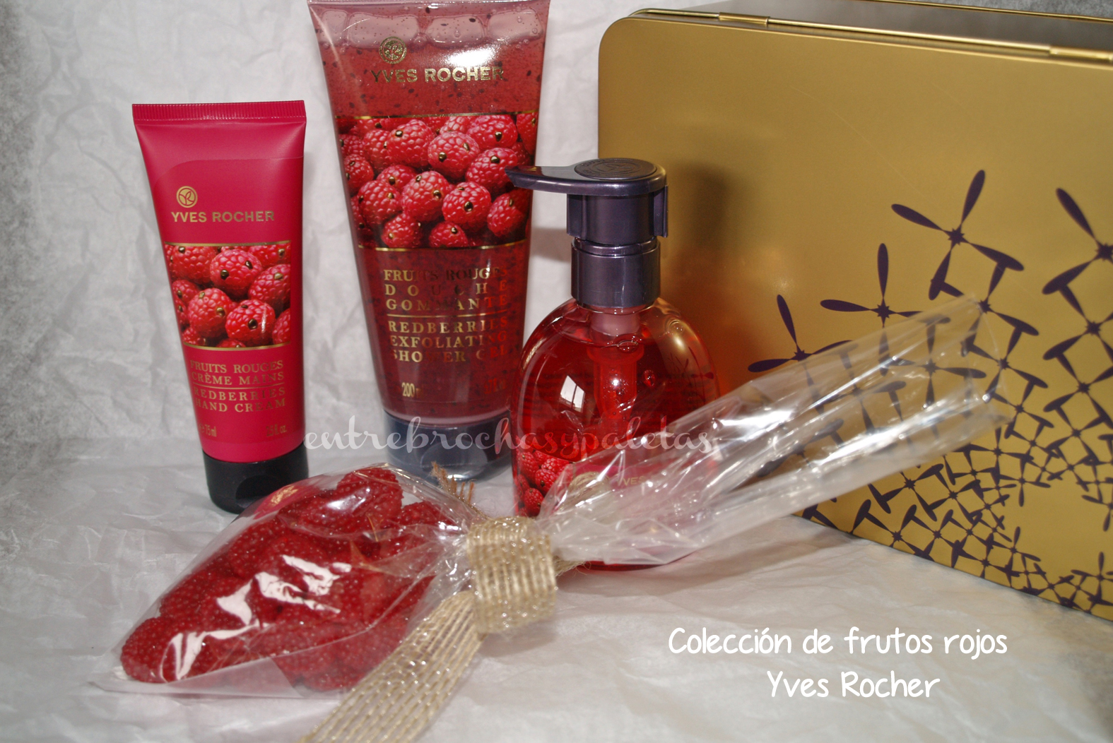 Frutos del bosque rojos | Yves Rocher colección de Navidad – Entre brochas y paletas | Blog de belleza