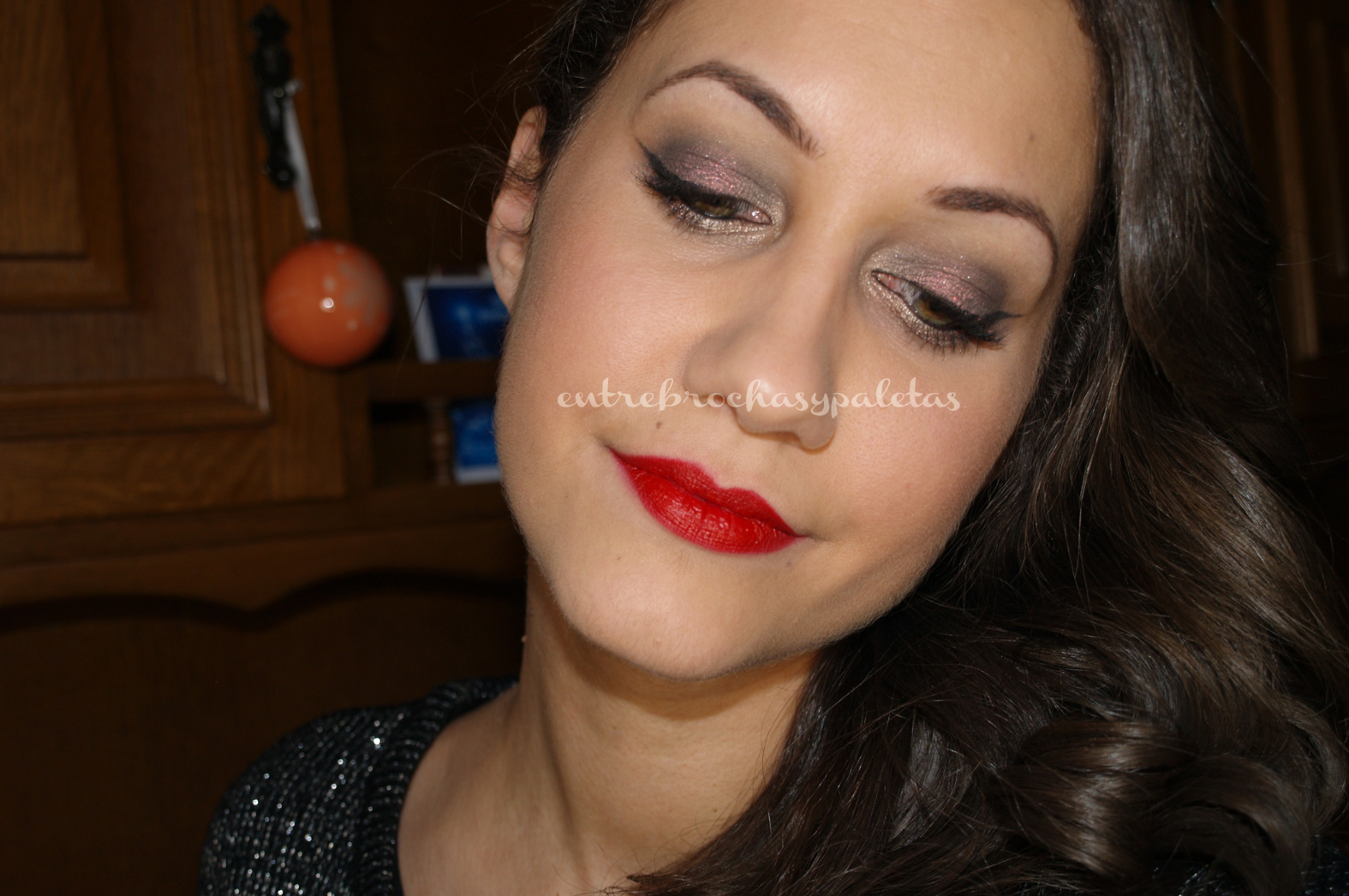 Maquillaje fiesta/Navidad | Nochebuena 2014 | Outfit – Entre brochas y paletas | Blog de belleza